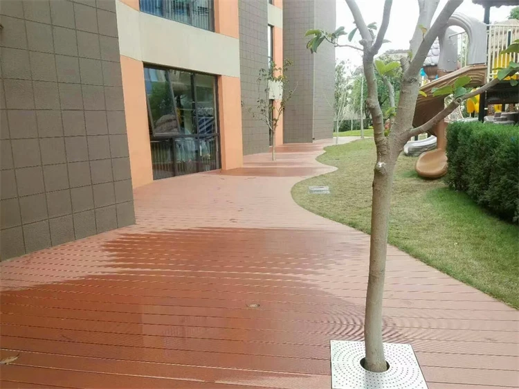 wood and plastic composite wpc decking_.jpg